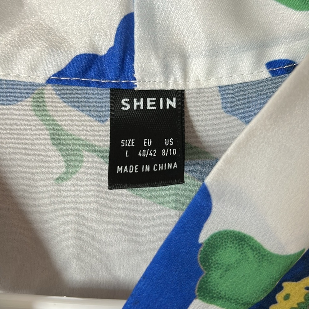 Shein blouse - Picture 4 of 5